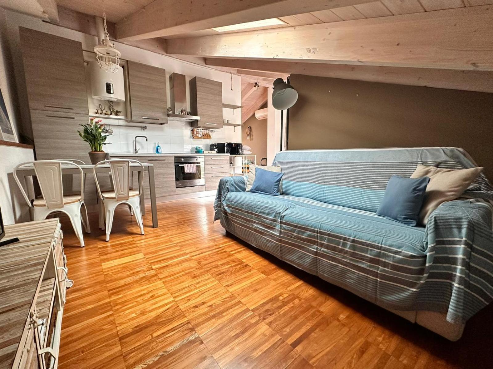 Loft&Sun Apartment ลาสเปเซีย ภายนอก รูปภาพ