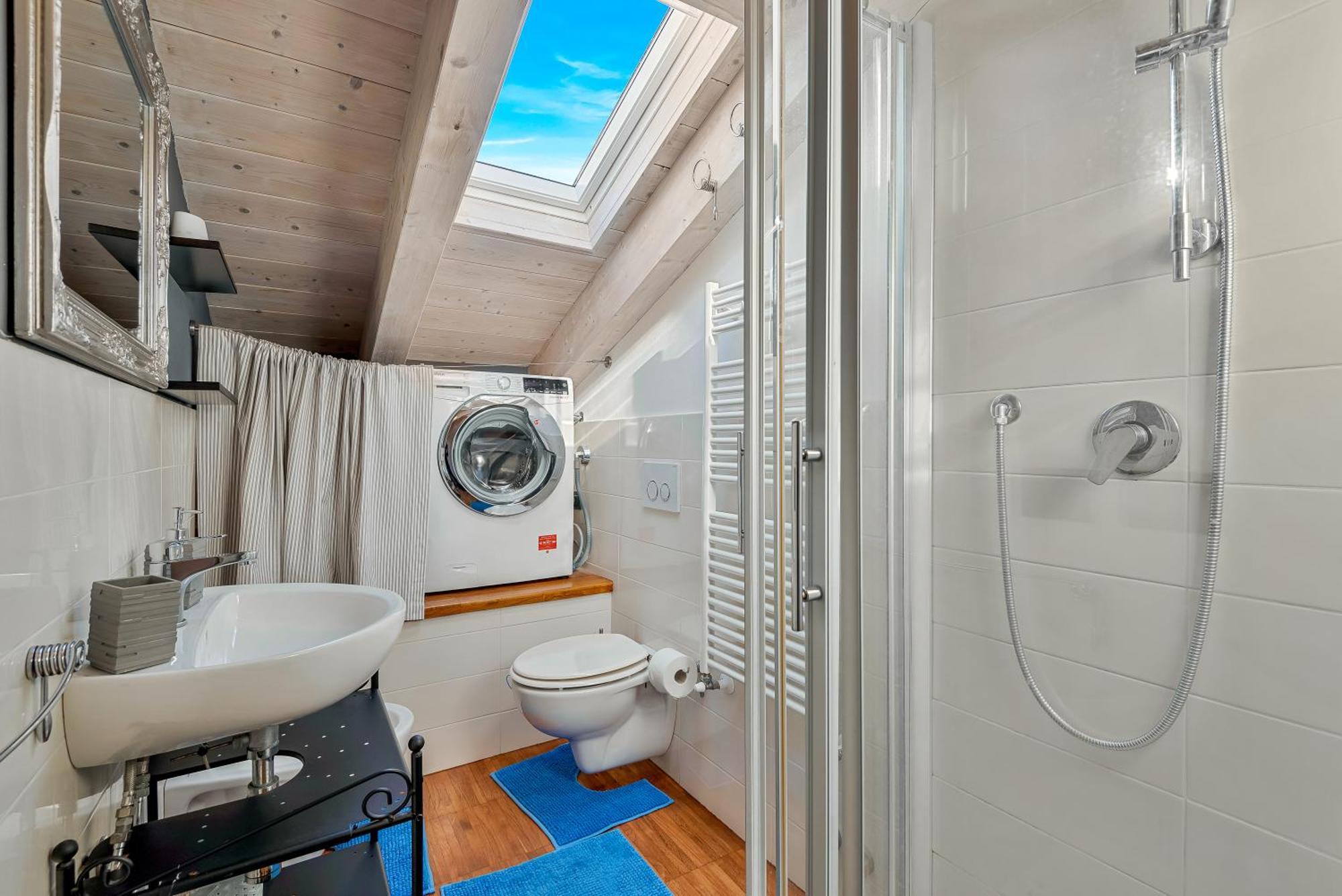 Loft&Sun Apartment ลาสเปเซีย ภายนอก รูปภาพ